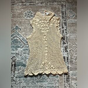 Banana republic crochet top. Women’s small.
